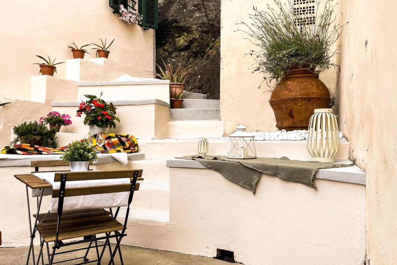 Вилла Casa Storica Con Terrazzo Кастеллина-Мариттима Экстерьер фото